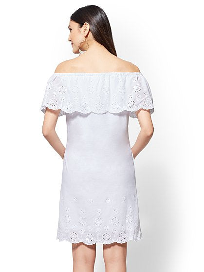 74.95 ECI TRAPEZE DRESS