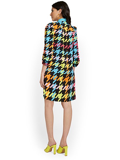79.95 HOUNDSTOOTH SHIFT