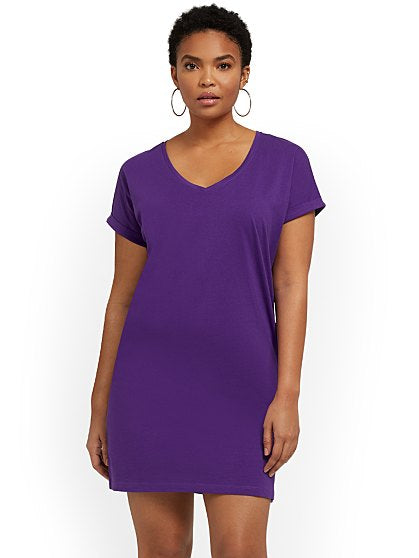 39.95 PERFECT TEE-VNECK