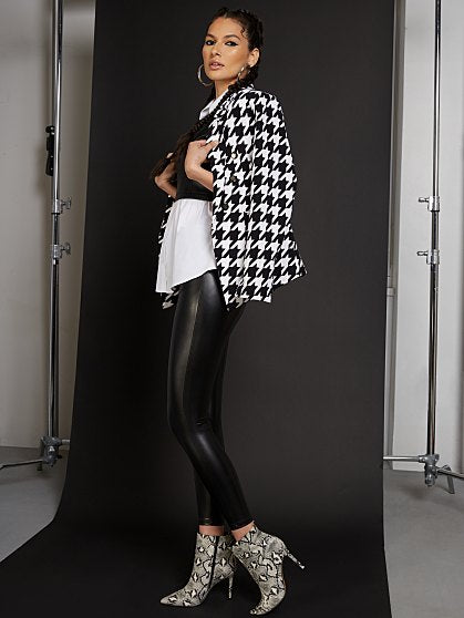 49.95 ALLOVER PU LEGGING