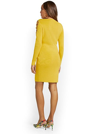 99.95 LACEUP SLV DRESS