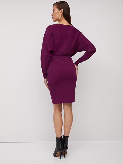 89.95 DOLMAN SWTR DRESS