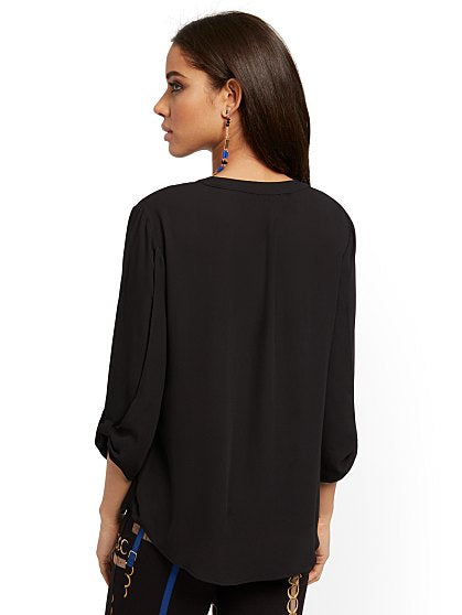 39.95 O FRAME KNOT SLEEVE