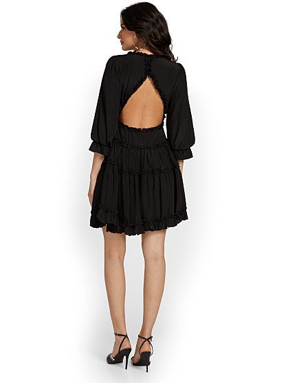 99.95 RUFFLE V-NECK MINI
