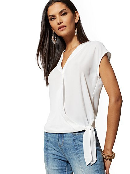 39.95 SOLID TIE SURPLICE