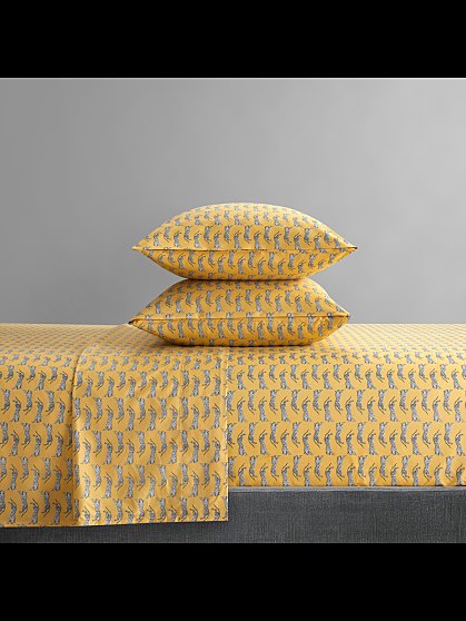 53.00 CAITLYN QUEEN 4PC