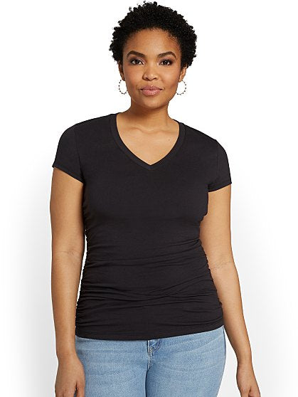 36.95 CORE VNECK CITY TEE