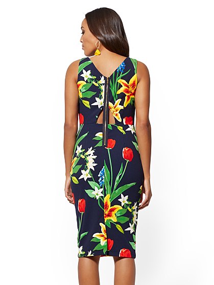 69.95 FLORAL CREPE SCUBA