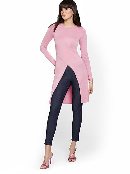 54.95 HIGH RISE DENIM