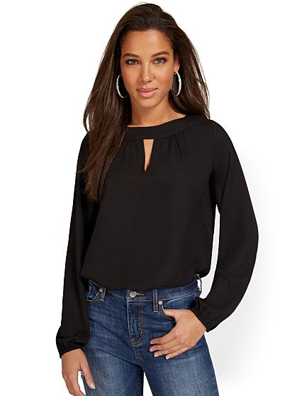 44.95 BOW BACK CYBER TOP