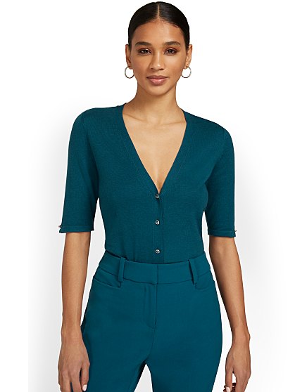 39.95 ELBOW SLV VNECK