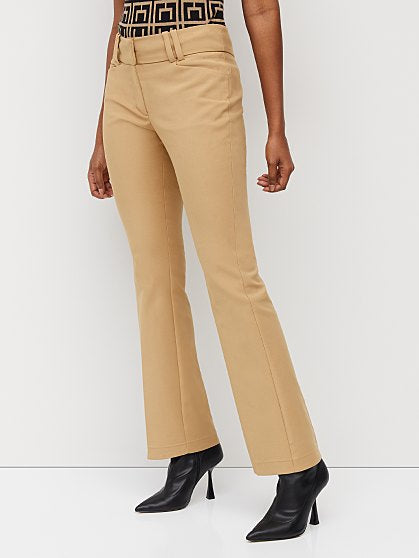 64.95 T MODERN FIT BOOT