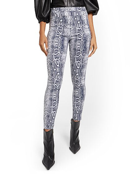 69.95 WHITNEY LL SNAKE T
