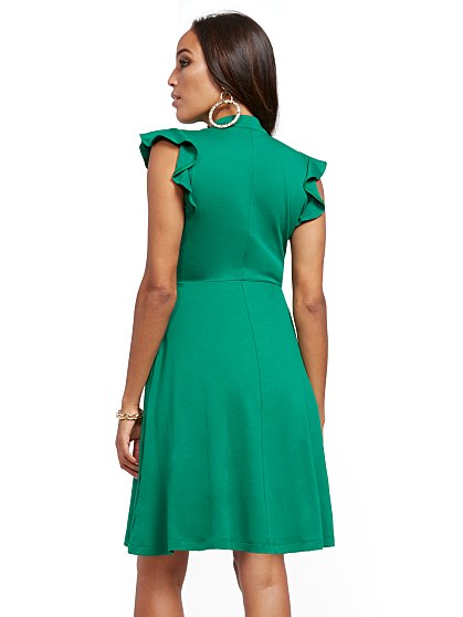 34.95 RUFFLE INTERLOCK