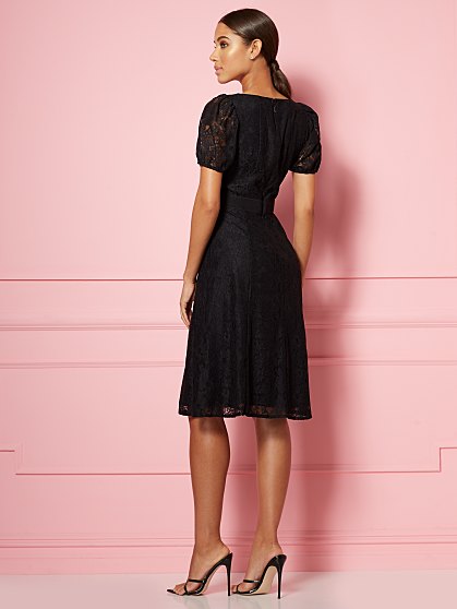 99.95 NEW LACE FLARE DRS