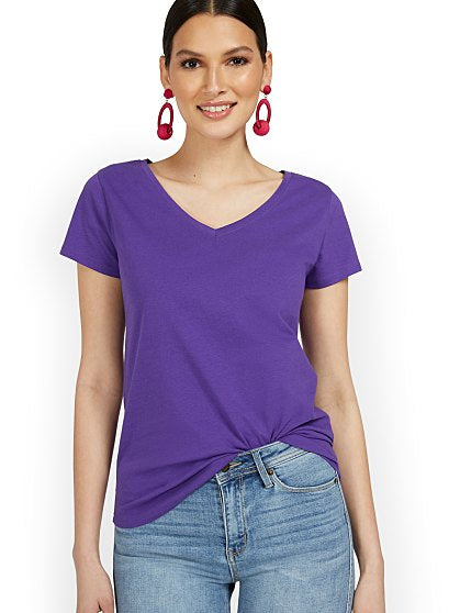 16.95 PERFECT VNECK TEE