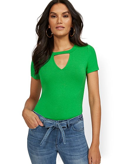 36.95 MT VNECK CUTOUT TEE