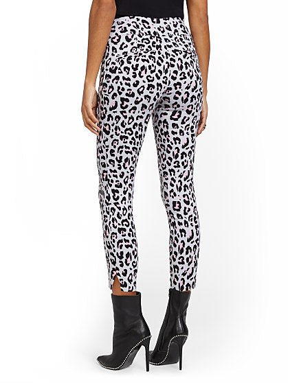 54.95 WHTNY ANKLE ANML T