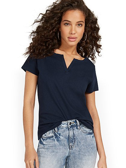 16.95 SPLIT NECK TEE