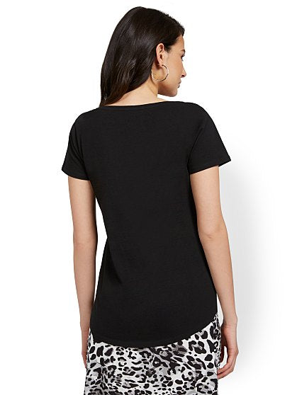 16.95 PERFECT VNECK TEE