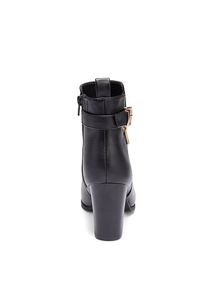ANGIE BOOTIE