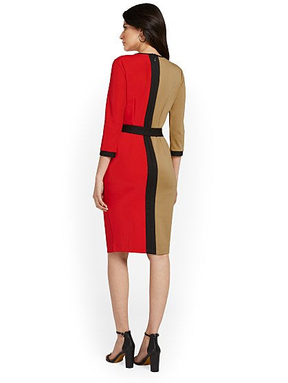 89.95 COLORBLOCK SHEATH
