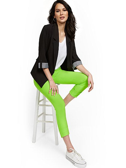 49.95 WHITNEY CROP T