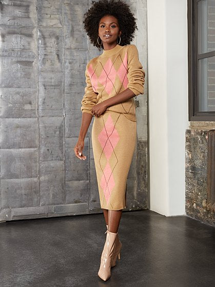59.95 ARGYLE PENCIL SKIRT