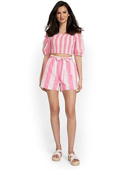 54.95 STRIPE TIE SHORT