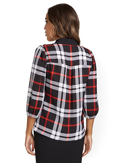 54.95 T PLAID BOW BLOUSE