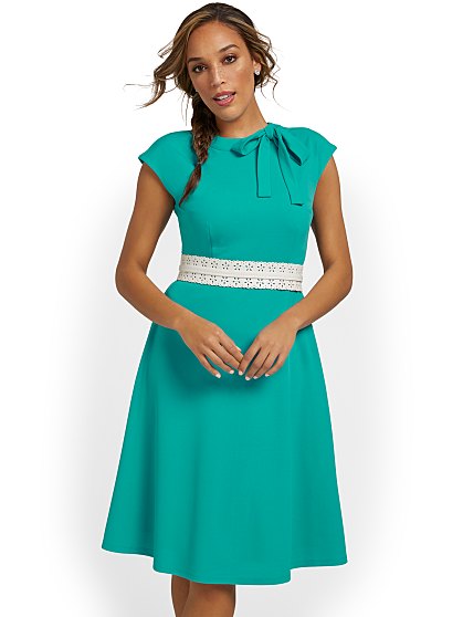 69.95 TIE NECK FLARE