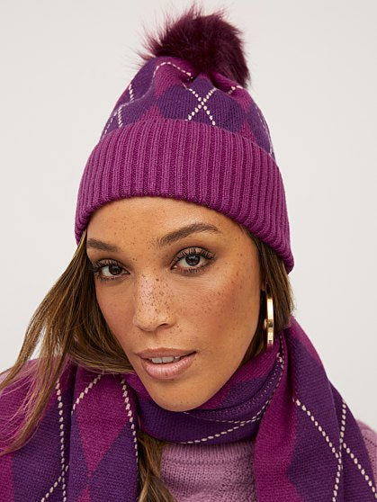 24.95 ARGLYE BEANIE W/POM