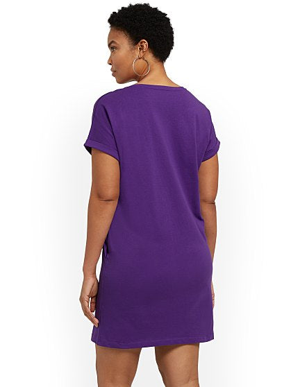39.95 PERFECT TEE-VNECK