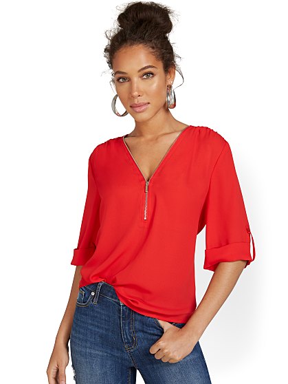 44.95 ZIPPER BLOUSE