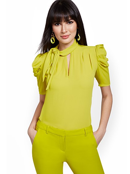 49.95 TIE NECK BLOUSE