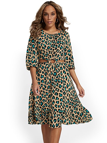 109.95 LEOPARD CUTOUT MID