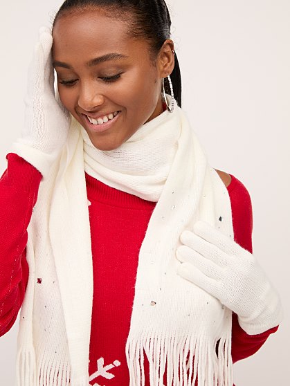 24.95 2PC EMB FRINGE SET