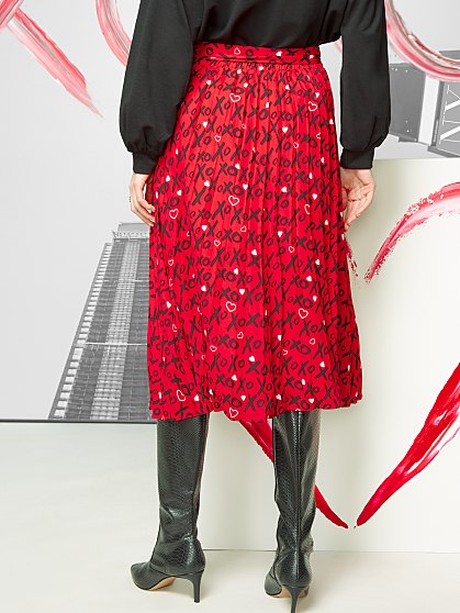 89.95 PLEATED BELTED SKT
