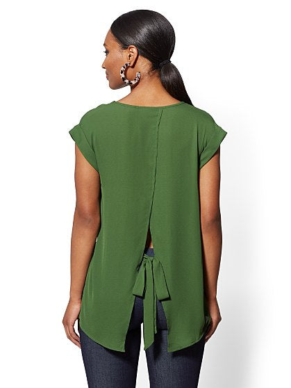 36.95 SPLIT BK TEE SOLID