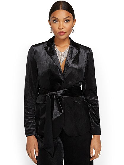 129.95 TIE WAIST VELVET