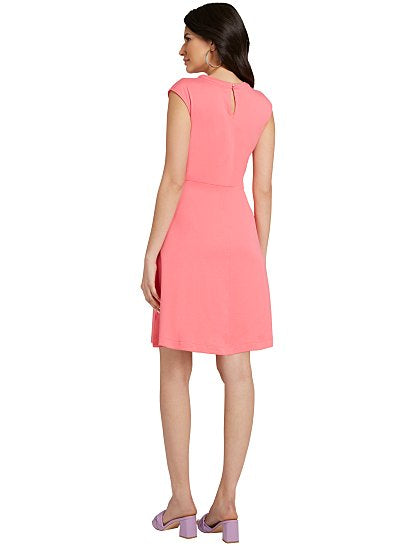 42.95 TWIST NECK FLARE