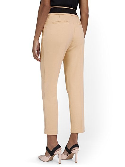 99.95 CB SLIM LEG PANT