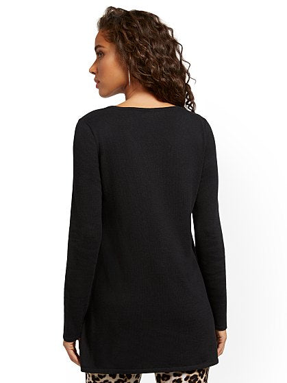 39.95 2PKT CREW TUNIC