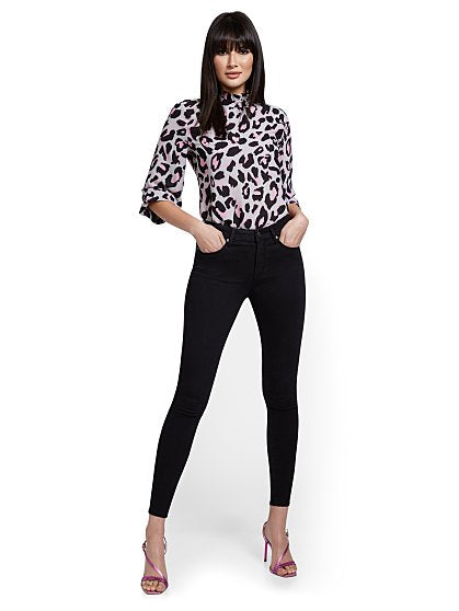 64.95 T HW LEXI ANK BLACK
