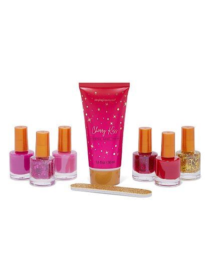 29.95 S/8 NAIL CARE SET