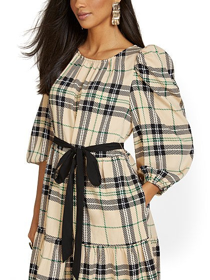 69.95  PLAID HOUSEDRESS
