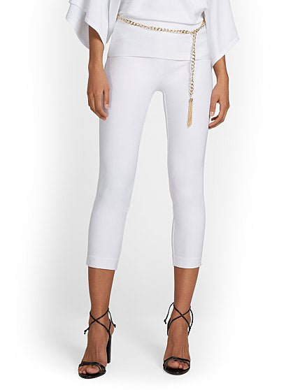 54.95 WHITNEY CROP WHITE