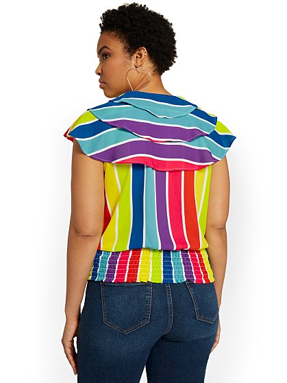 59.95 RUFFLE SMOCKED TOP