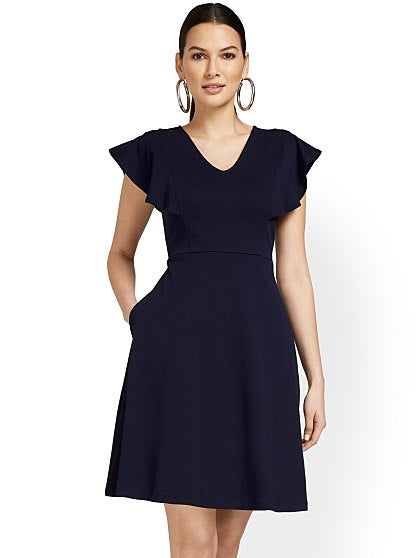 42.95 RUFFLE FRONT FLARE