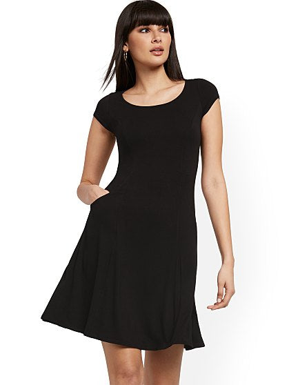 54.95 S/S PKT SWING DRESS